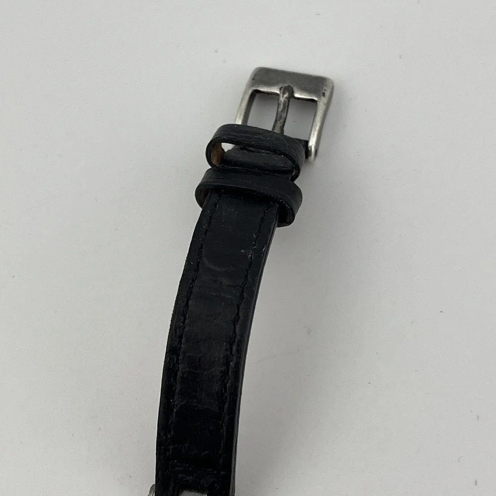 Eddie Bauer Watch Women 23mm Case Black Leather Band V8V181- New‎ Battery